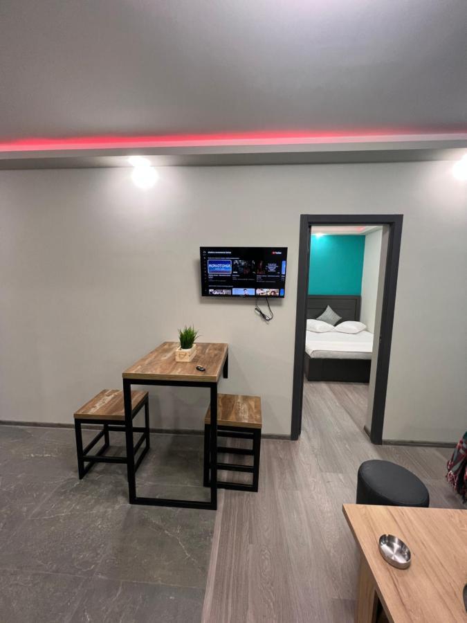 Romantic Atmosphere Self Check In Yerevan